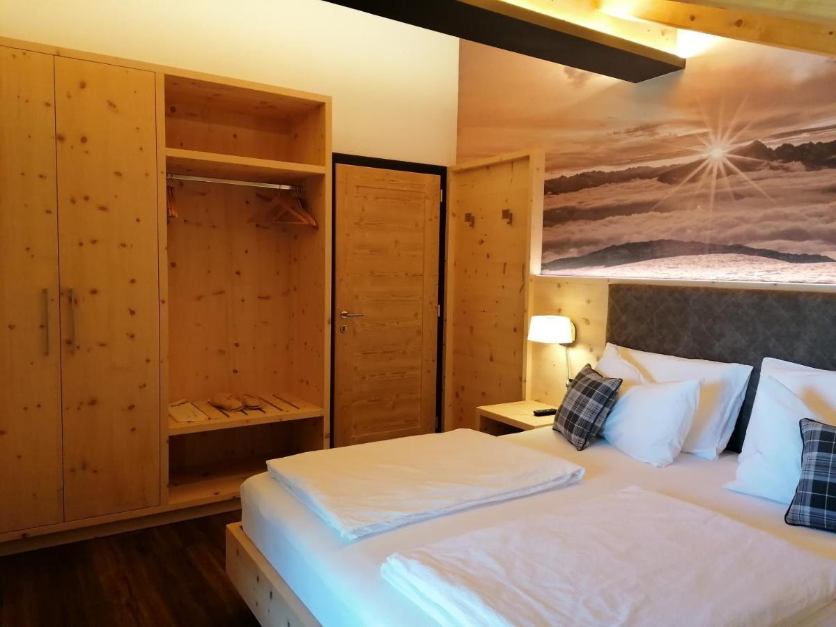 Dolomites B&B - Suites, Apartments And Spa Tesero Eksteriør billede