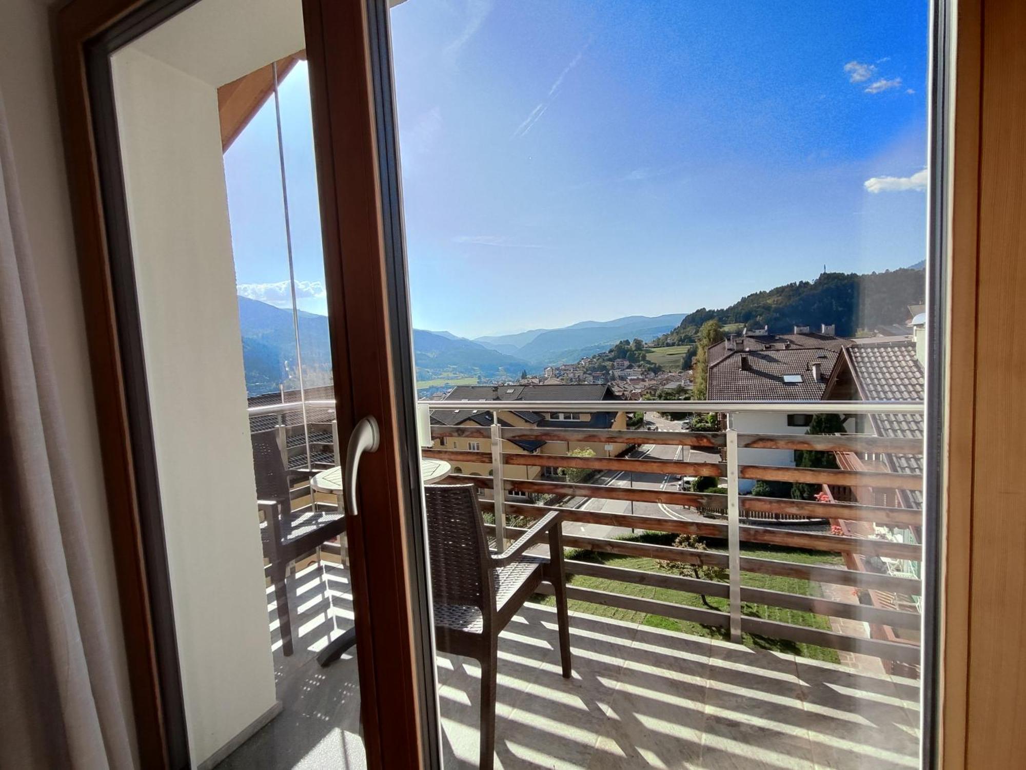 Dolomites B&B - Suites, Apartments And Spa Tesero Eksteriør billede