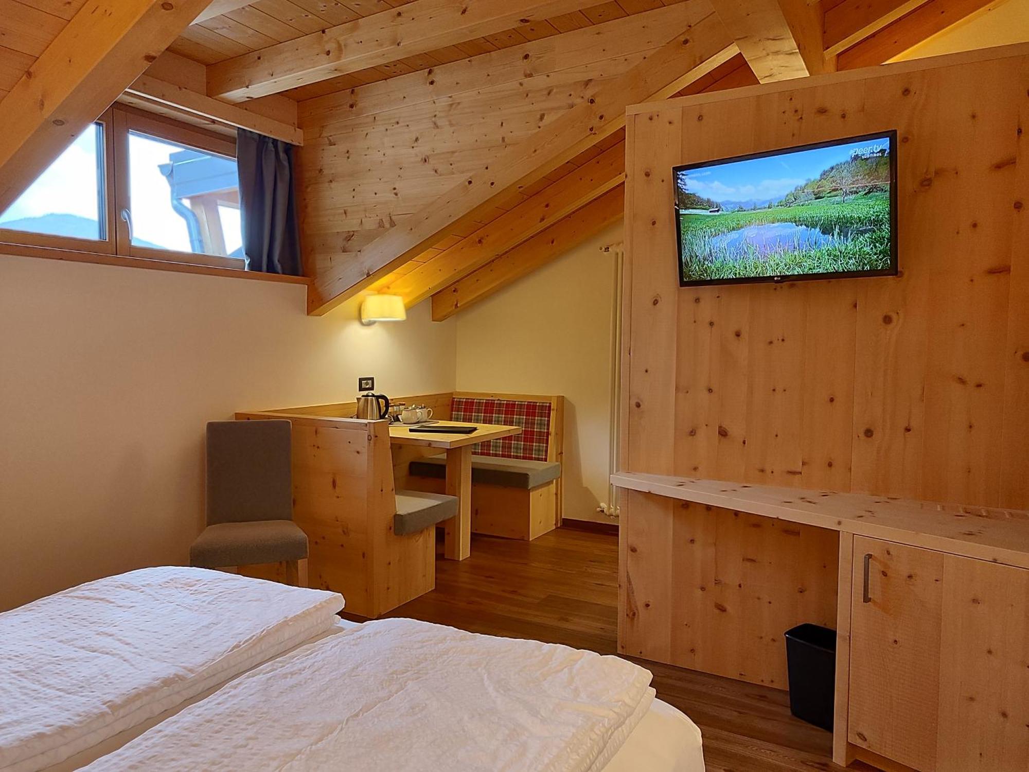 Dolomites B&B - Suites, Apartments And Spa Tesero Eksteriør billede