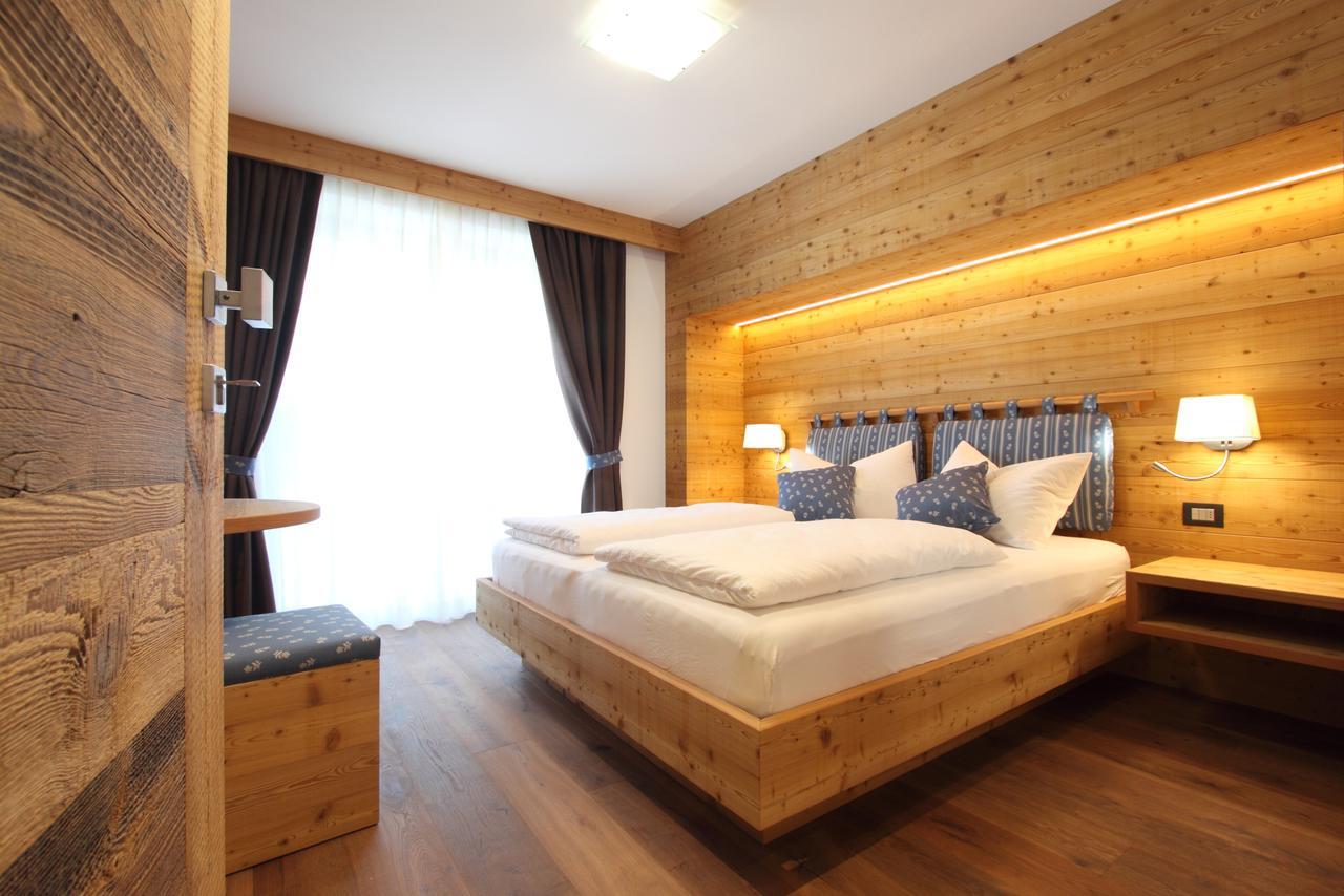 Dolomites B&B - Suites, Apartments And Spa Tesero Eksteriør billede