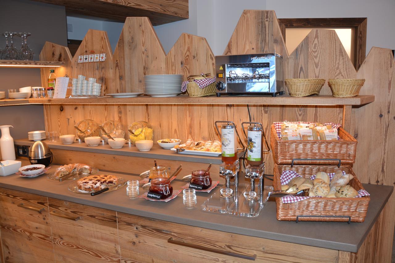 Dolomites B&B - Suites, Apartments And Spa Tesero Eksteriør billede